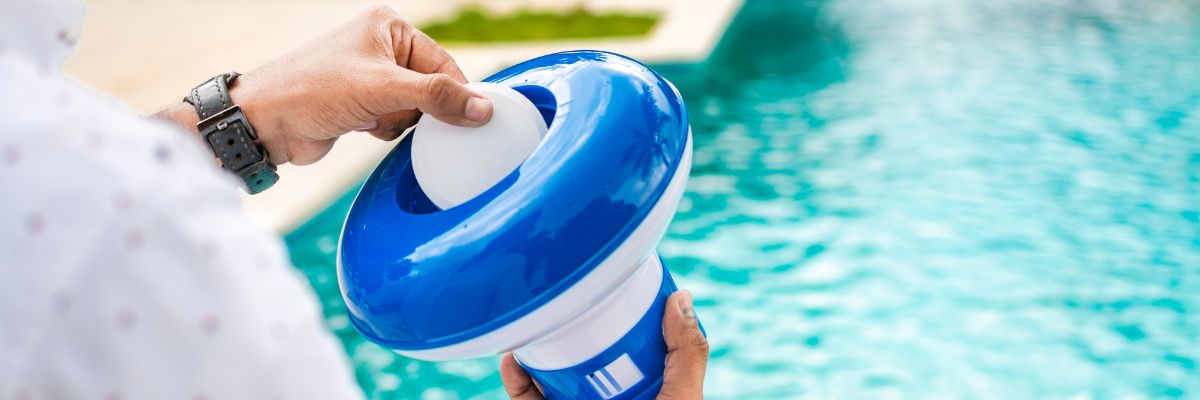 3 solutions pour doser le chlore dans votre piscine