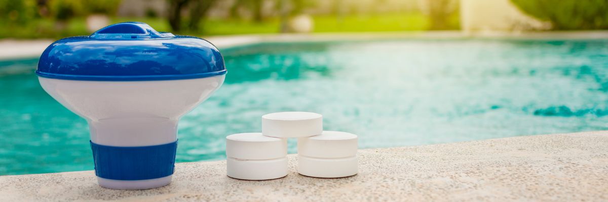 Bidon de produit d'hivernage pour piscine : tout ce qu'il faut savoir -  AquaPiscine