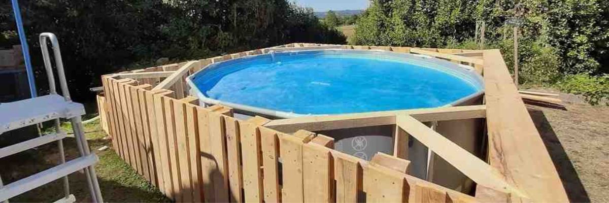 Habillage piscine tubulaire  Habillage piscine hors sol, Décorer piscine  hors sol, Amenagement piscine hors sol